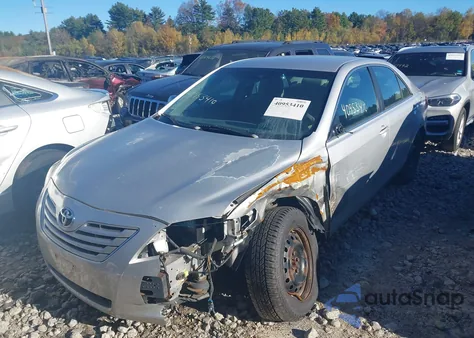 2009 Toyota Camry z USA, uszkodzony, nr VIN 4T1BE46K29U902337